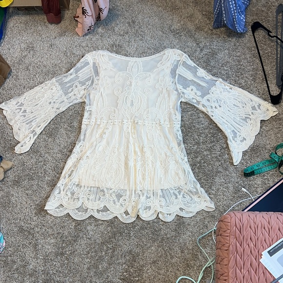 NWT Ultra Pink Lined Floral Mesh Tunic Ivory/Cream Size Medium - Picture 6 of 11